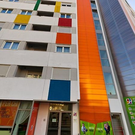 Hotel Sharing Turin Bagian luar foto