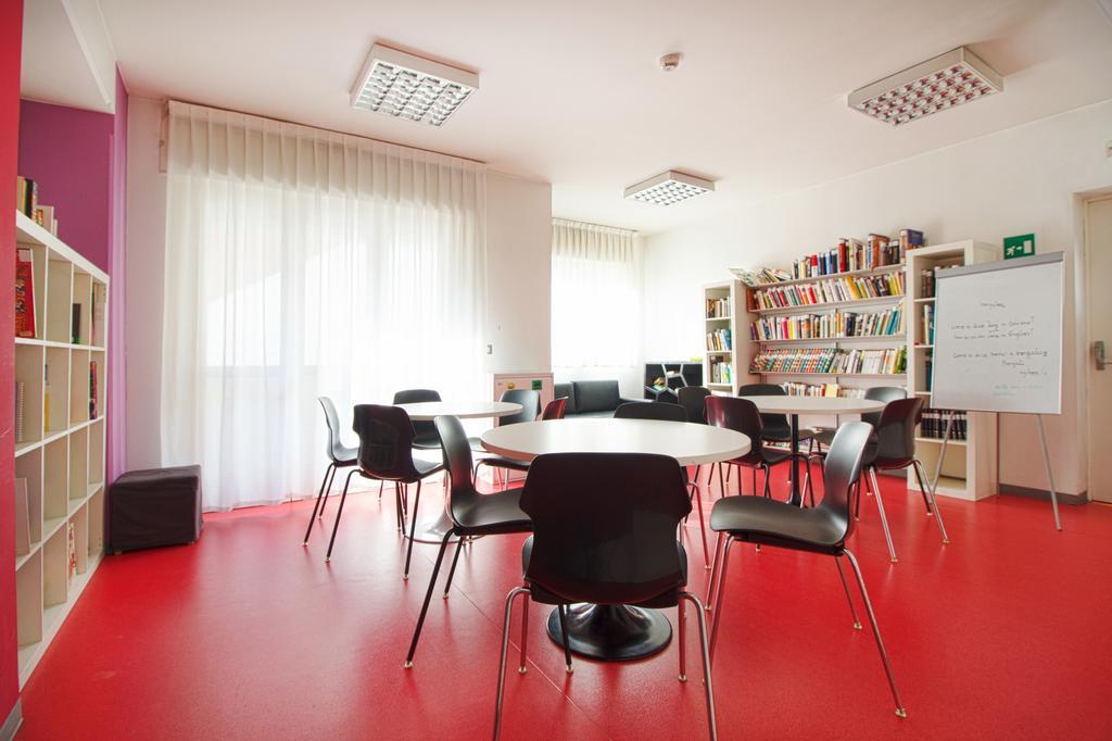 Hotel Sharing Turin Bagian luar foto