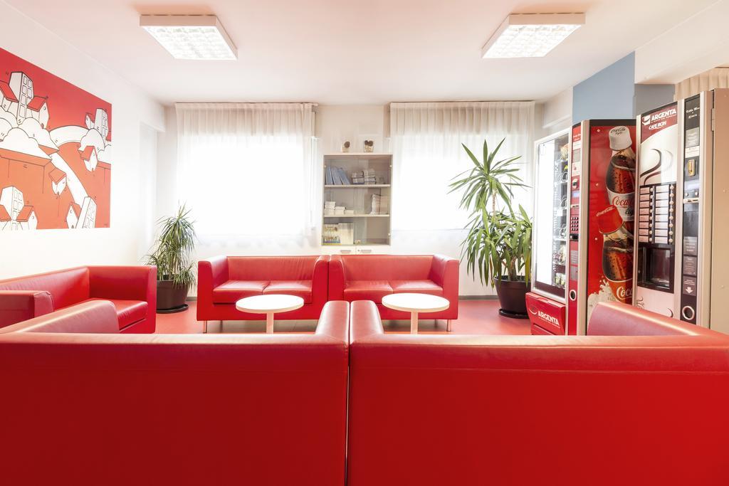 Hotel Sharing Turin Bagian luar foto