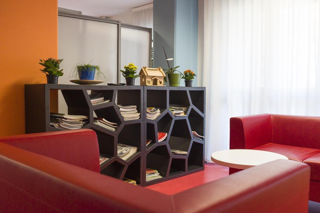 Hotel Sharing Turin Bagian luar foto