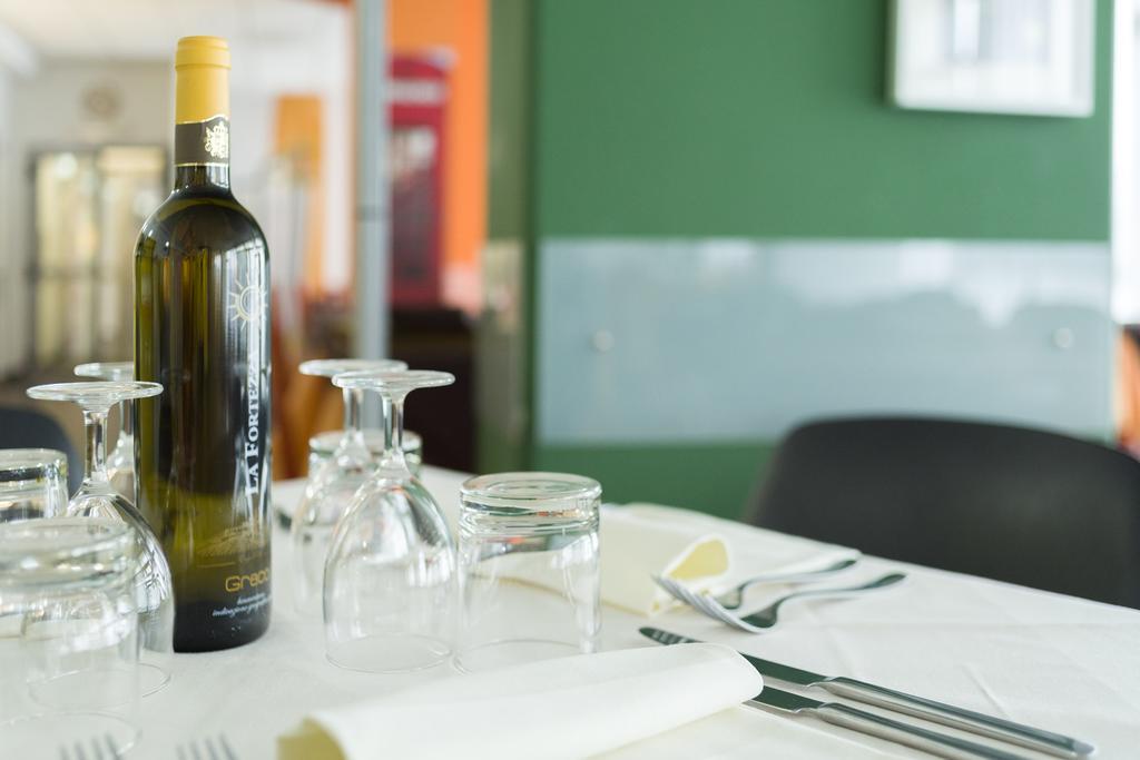 Hotel Sharing Turin Bagian luar foto